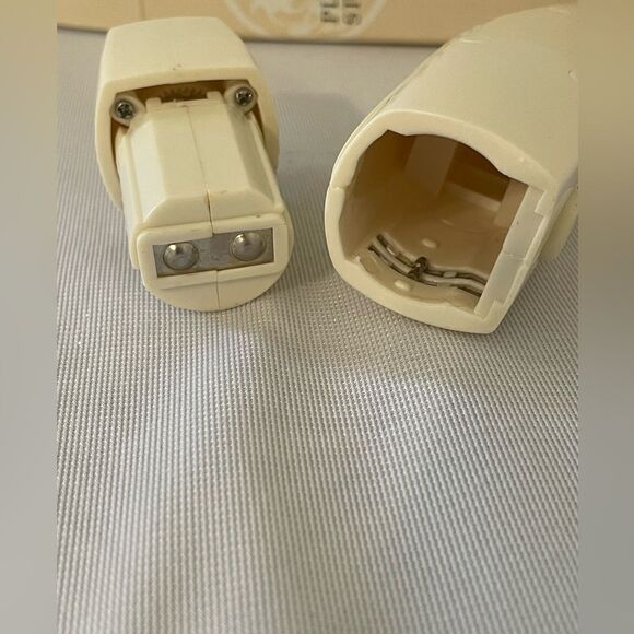 NIB Avon Planet Spa African Shea Butter Nail Trimmer & File Tested - Picture 7 of 8